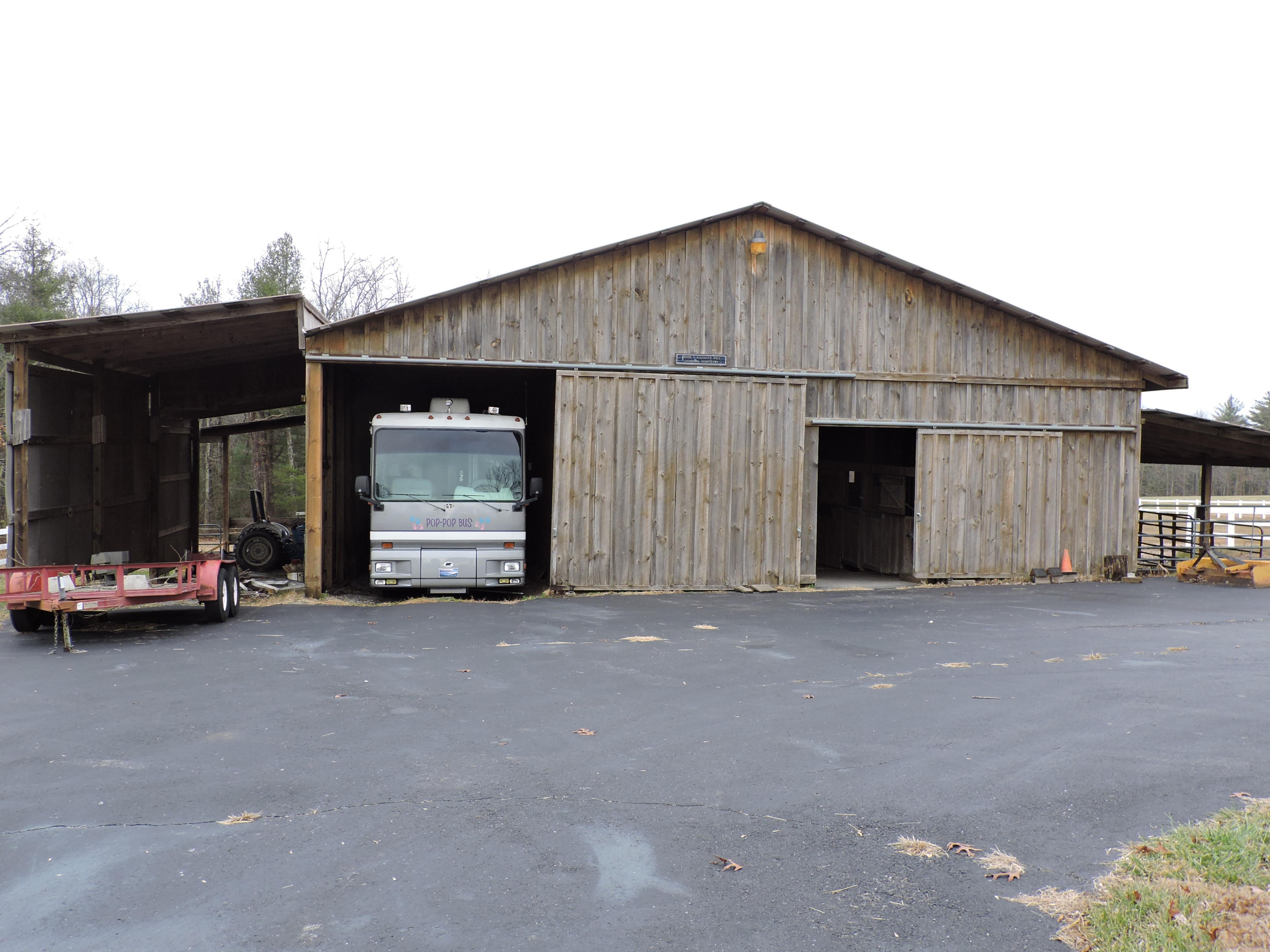 2258 Open Range Road Crossville, TN 38555 - Photo 28 of 34 Barn Exterior
