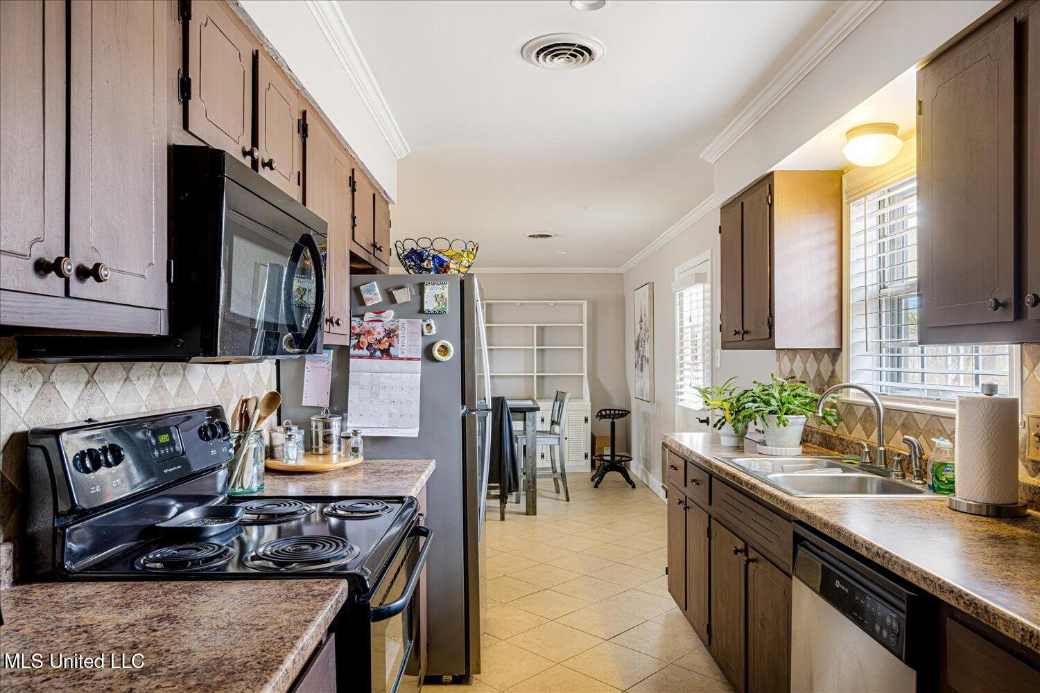 9678 Stuart Street Olive Branch, MS 38654 - Photo 10 of 26 10-10-2687304sj-9678 Stuart St