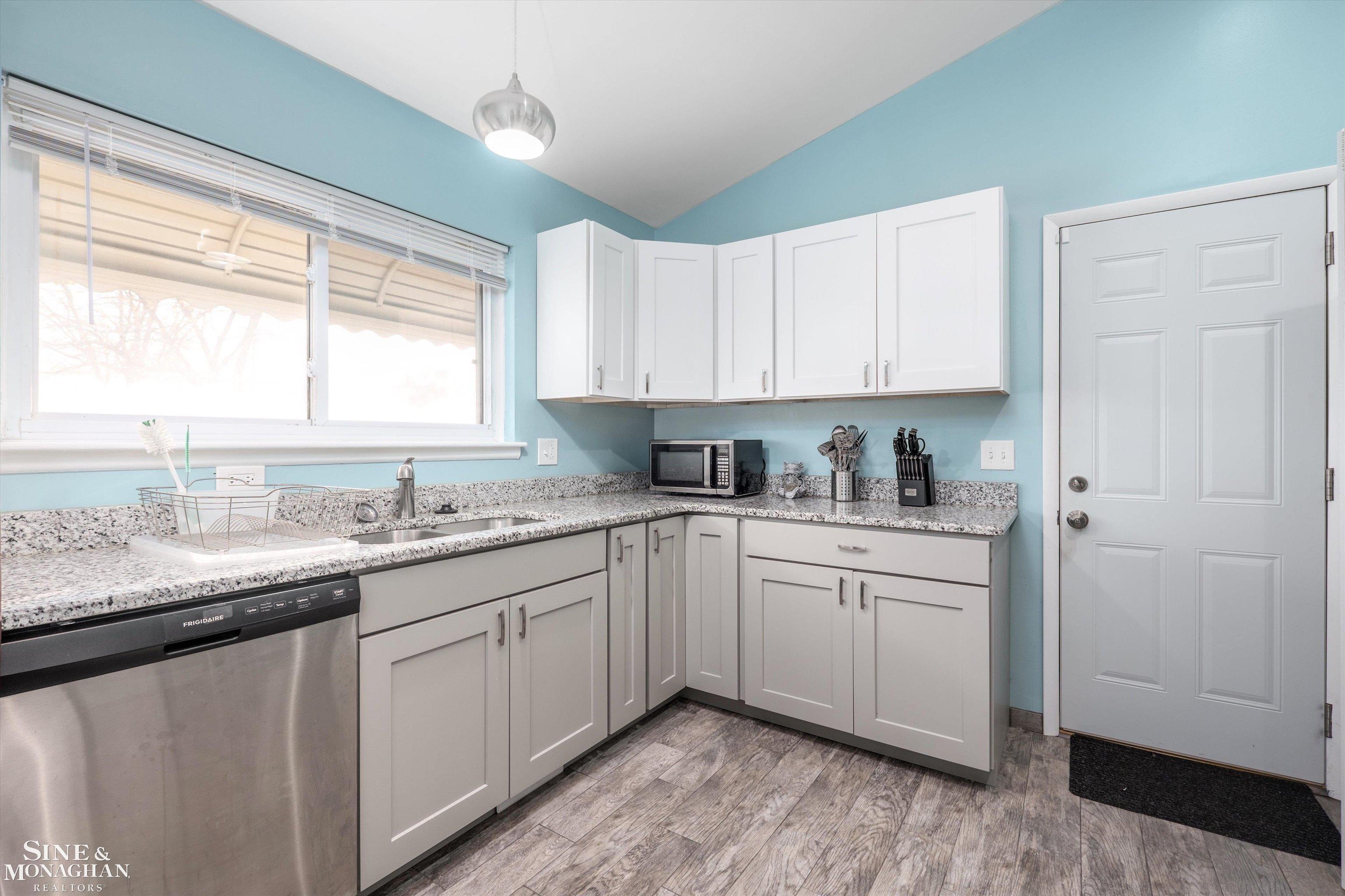 29256 York Street Inkster, MI 48141 - Photo 13 of 27 50095712-12.JPG