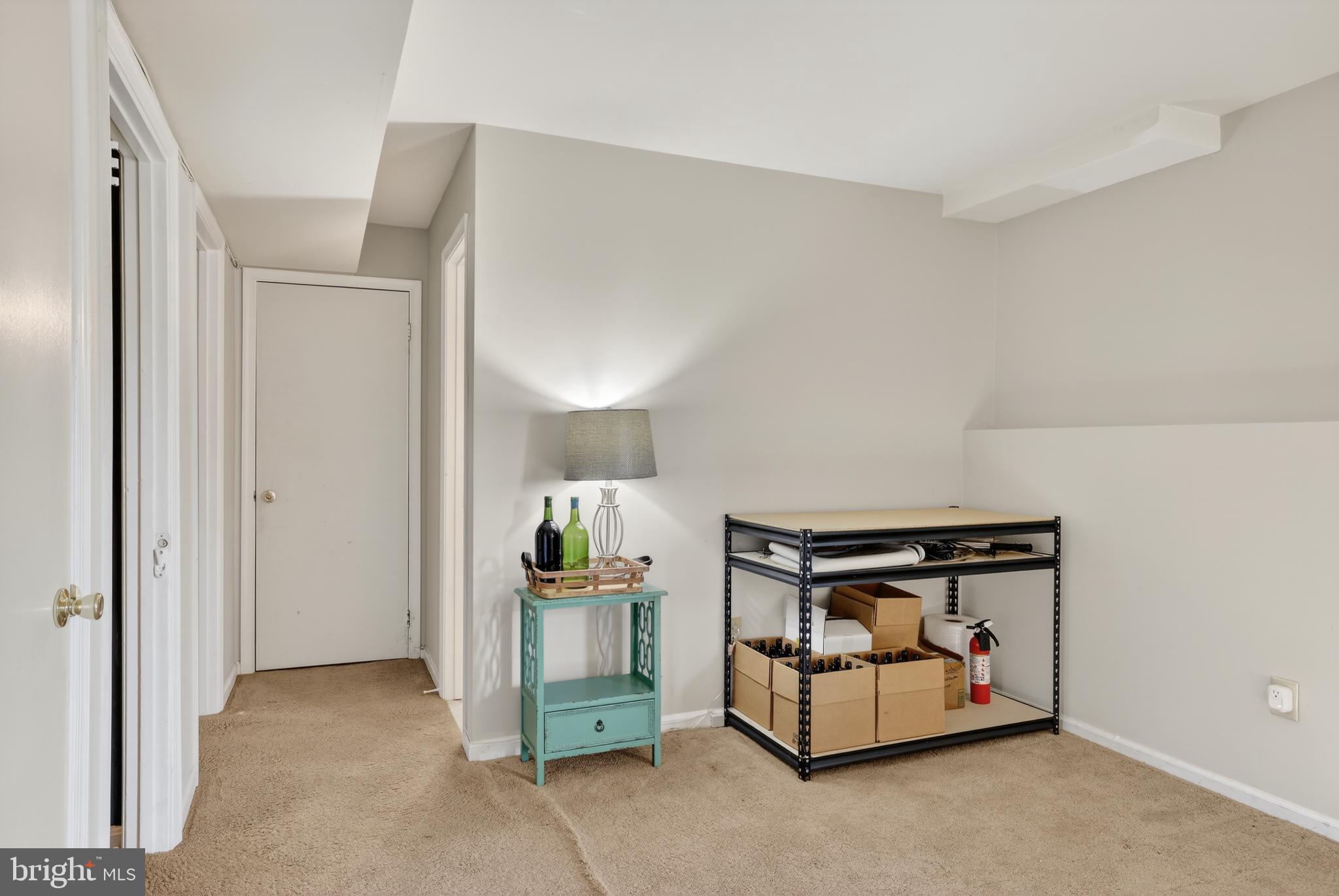 621 Holly Corner Road Fredericksburg, VA 22406 - Photo 25 of 48 Versatile space for creativity and organization.