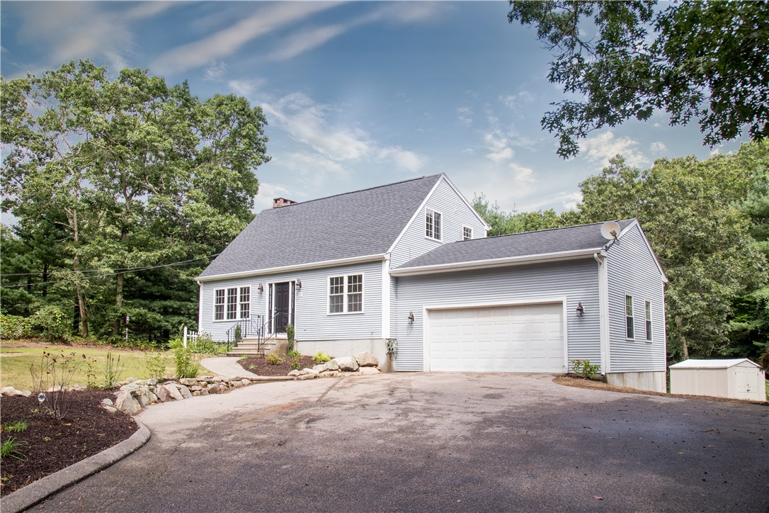 27 Klondike Road Charlestown, RI 02813 - Photo 2 of 29