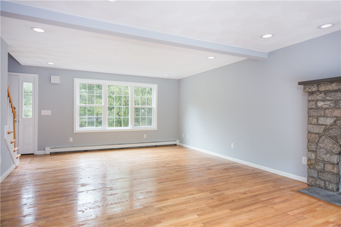 27 Klondike Road Charlestown, RI 02813 - Photo 9 of 29