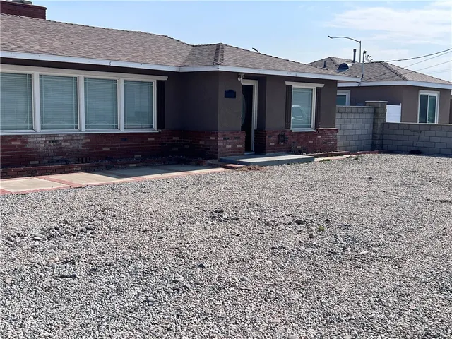 $3,500 | 18639 Orange Street, Bloomington, CA 92316