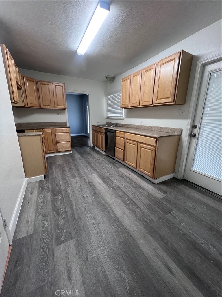 18639 Orange Street Bloomington, CA 92316 - Photo 8 of 18