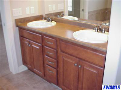 214 Grey Goose Boulevard Decatur, IN 46733 - Photo 7 of 12