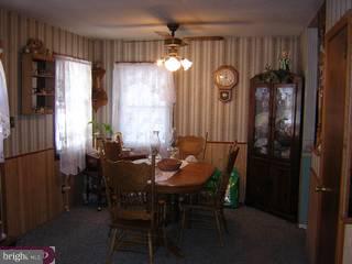 30 North Fellowship Road Maple Shade, NJ 08052 - Photo 2 of 5