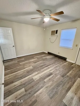 $699 | 3216 Summer Place, Unit 2, Greenville, NC 27834