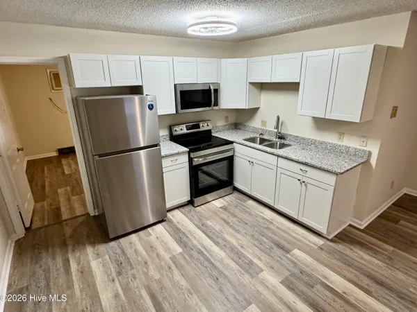 $699 | 3216 Summer Place, Unit 2, Greenville, NC 27834