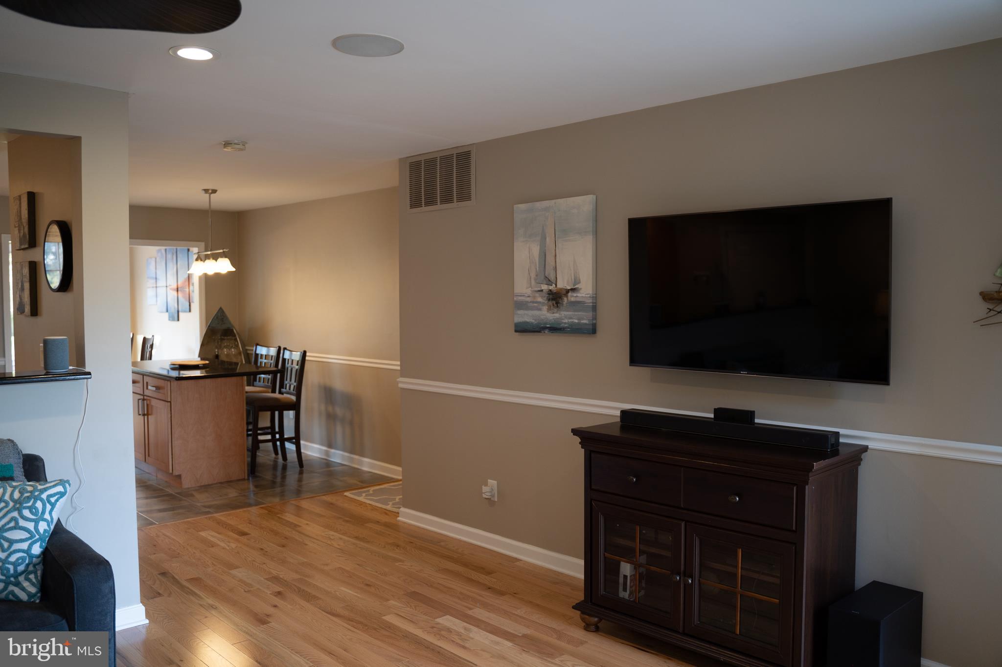 349 Johnson Road Sicklerville, NJ 08081 - Photo 5 of 34