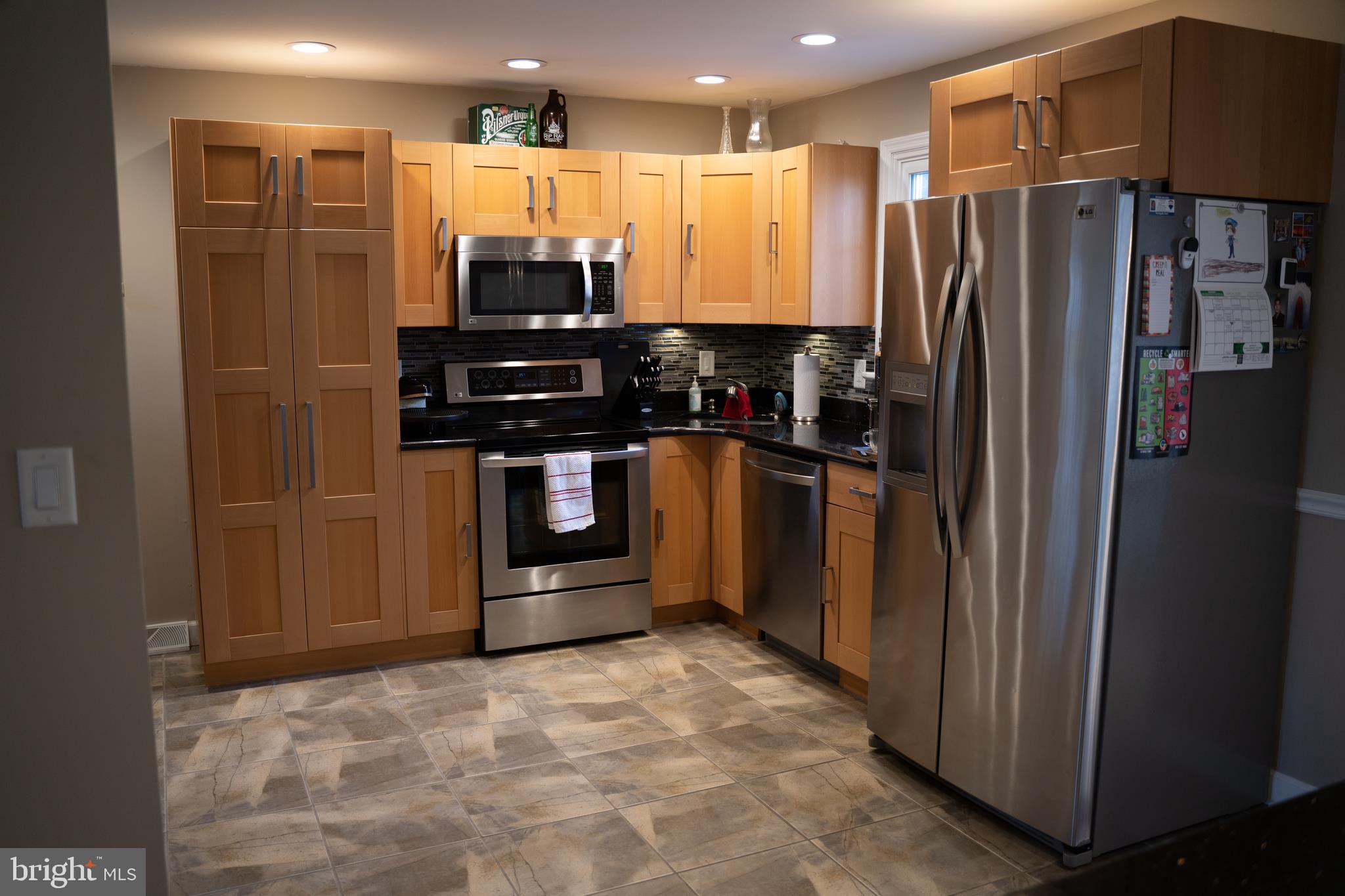 349 Johnson Road Sicklerville, NJ 08081 - Photo 7 of 34