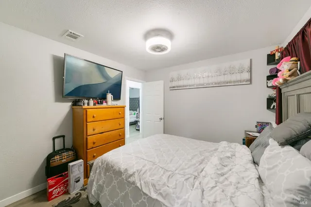 $459,000 | 450 Priddy Drive, Dixon, CA 95620