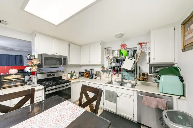 $459,000 | 450 Priddy Drive, Dixon, CA 95620