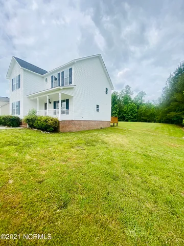$1,800 | 129 Mendover Drive, Jacksonville, NC 28546