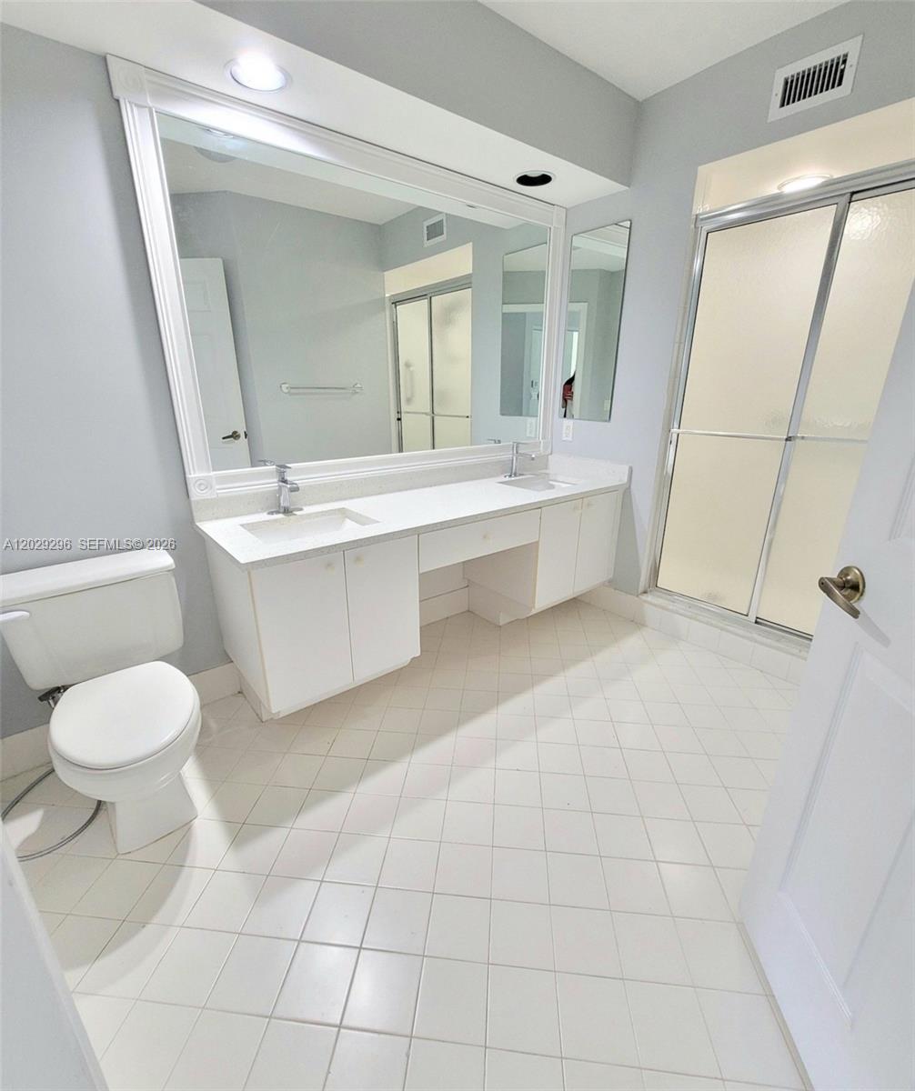 17317 Boca Club Boulevard, Unit 8 Boca Raton, FL 33487 - Photo 19 of 26