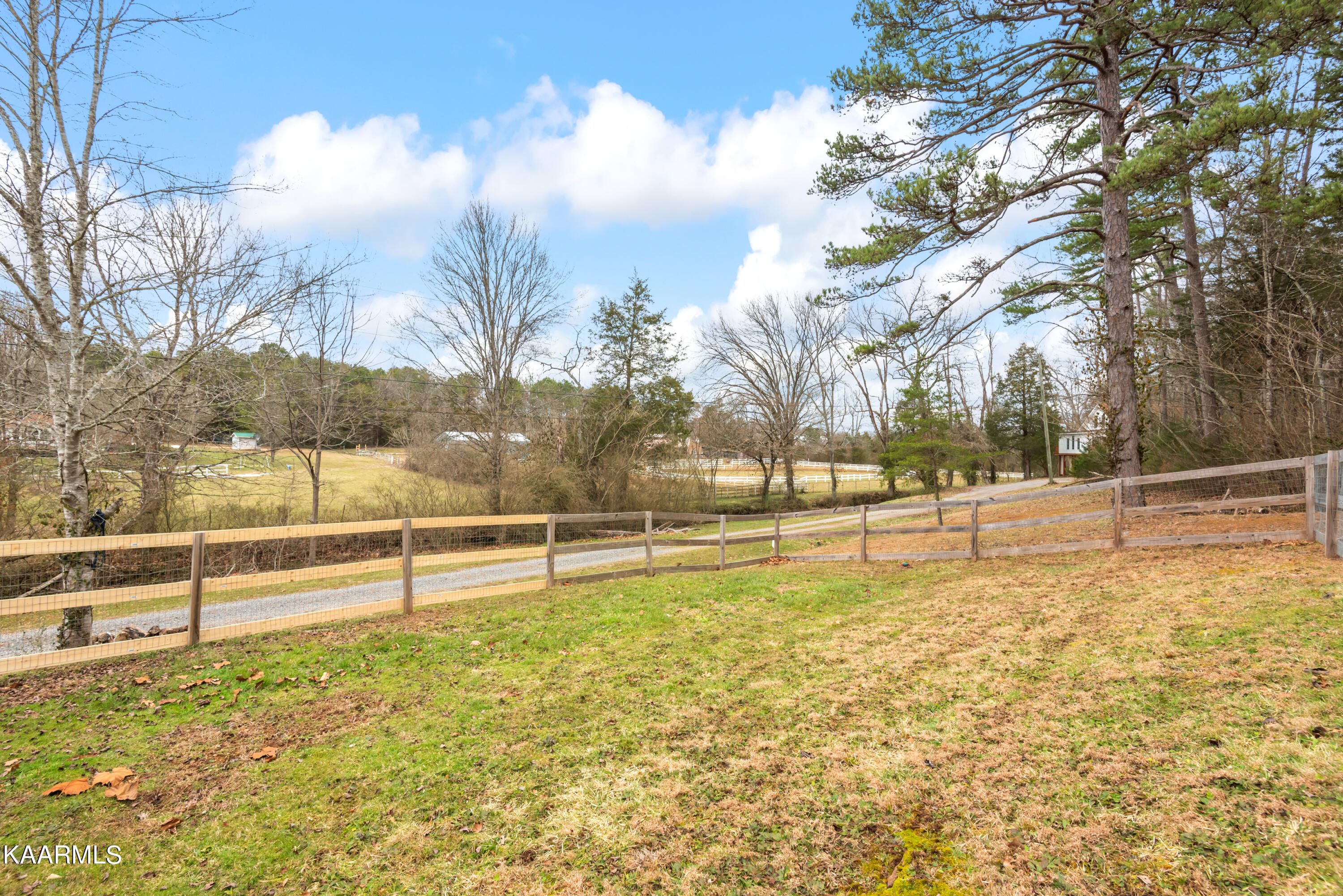 4916 Shipe Road Corryton, TN 37721 - Photo 28 of 32 4916 Shipe Rd-31