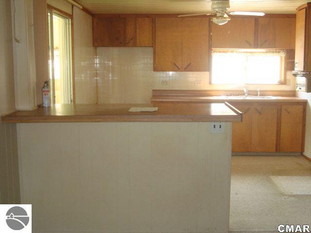 6904 Sawmill Road Harrison, MI 48625 - Photo 7 of 16 1766878-6.JPG