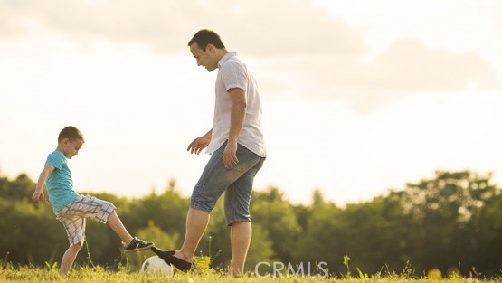 24536 Acadia Drive Corona, CA 92883 - Photo 38 of 40 a close up of a lake