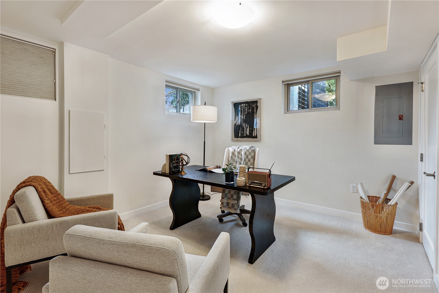 10850 Marine View Drive Southwest Seattle, WA 98146 - Photo 25 of 36
