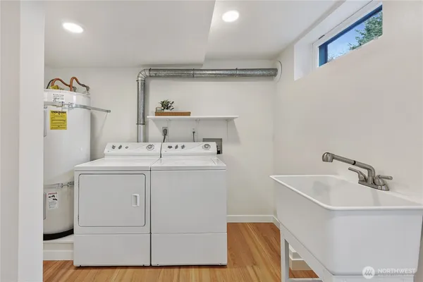 $1,200,000 | 10850 Marine View Drive Southwest, Seattle, WA 98146