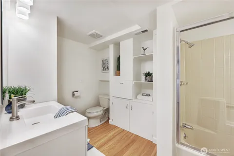 $1,200,000 | 10850 Marine View Drive Southwest, Seattle, WA 98146