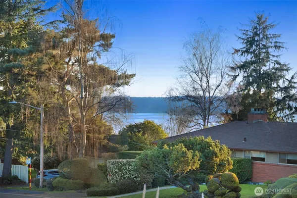 $1,200,000 | 10850 Marine View Drive Southwest, Seattle, WA 98146