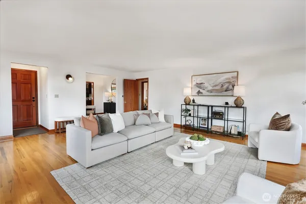 $1,200,000 | 10850 Marine View Drive Southwest, Seattle, WA 98146