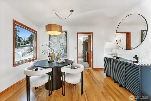 $1,200,000 | 10850 Marine View Drive Southwest, Seattle, WA 98146