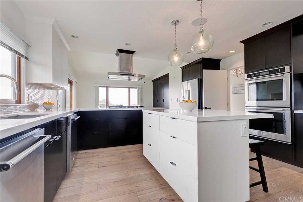 1540 Vía Leon Palos Verdes Estates, CA 90274 - Photo 9 of 59