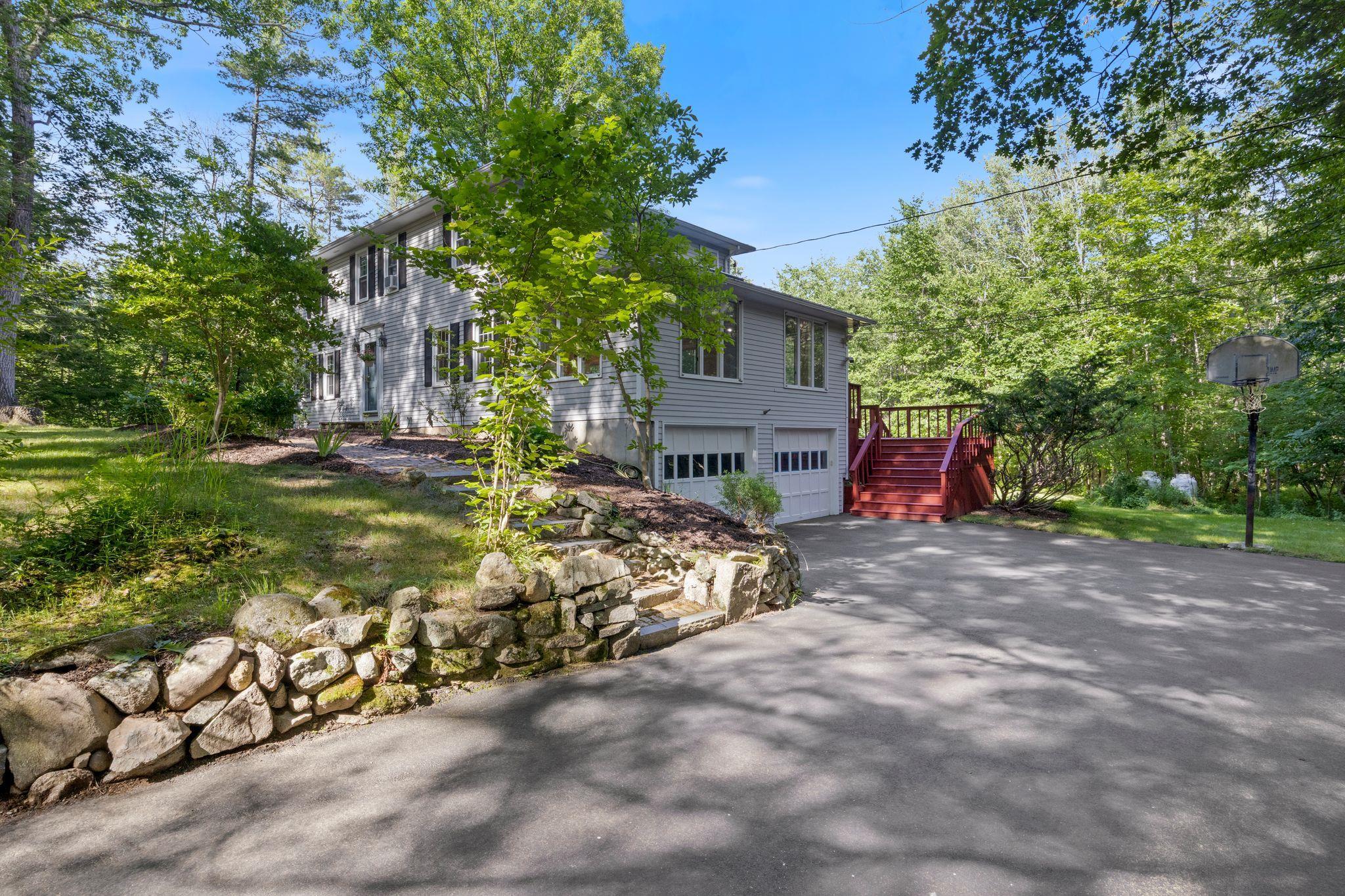 46 Woodridge Road Durham, NH 03824 - Photo 3 of 60