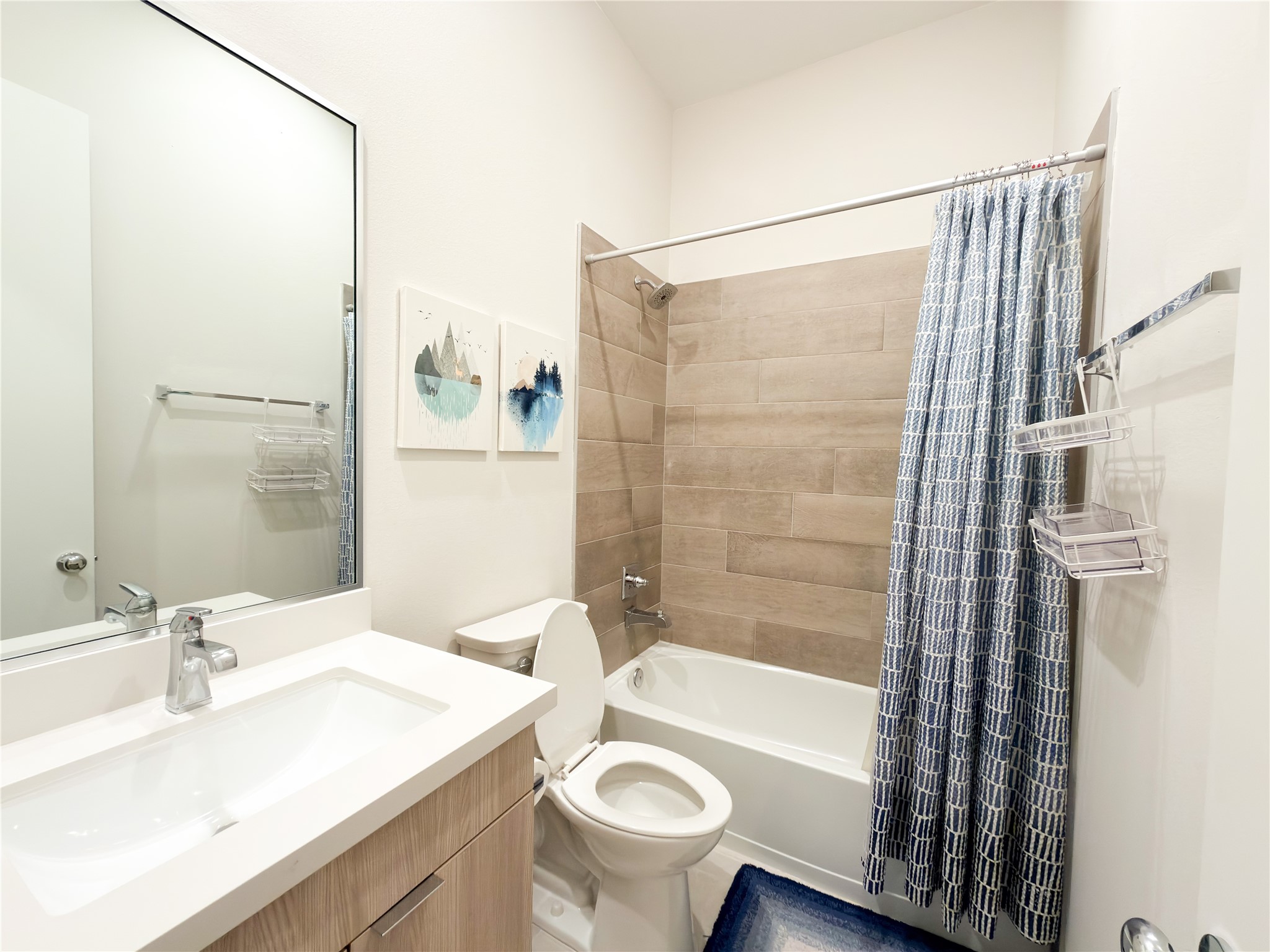 618 Thornton Road Houston, TX 77018 - Photo 12 of 13 Full Bath