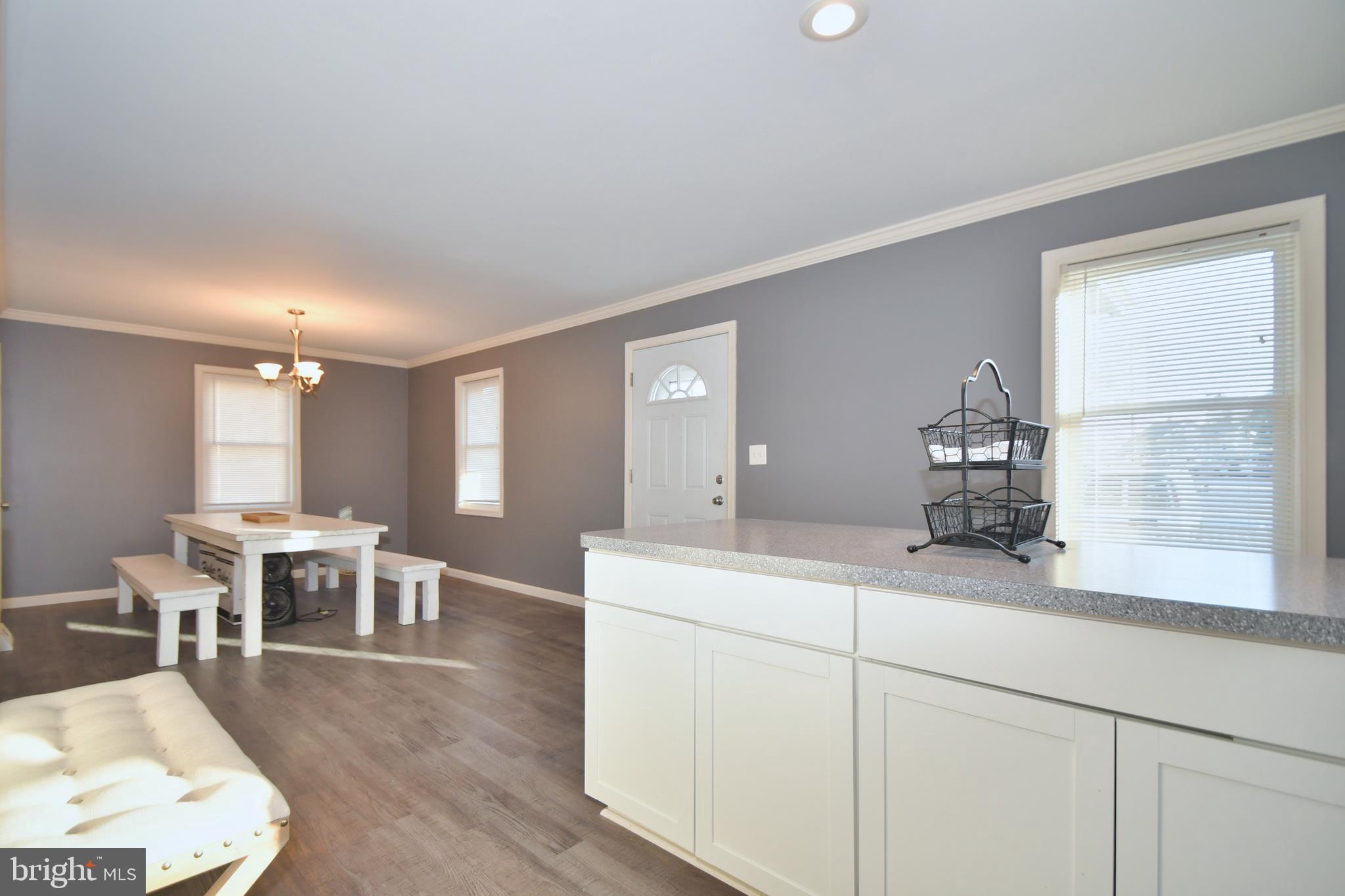 42 Ridgemoor Road Essex, MD 21221 - Photo 9 of 44 Kitchen