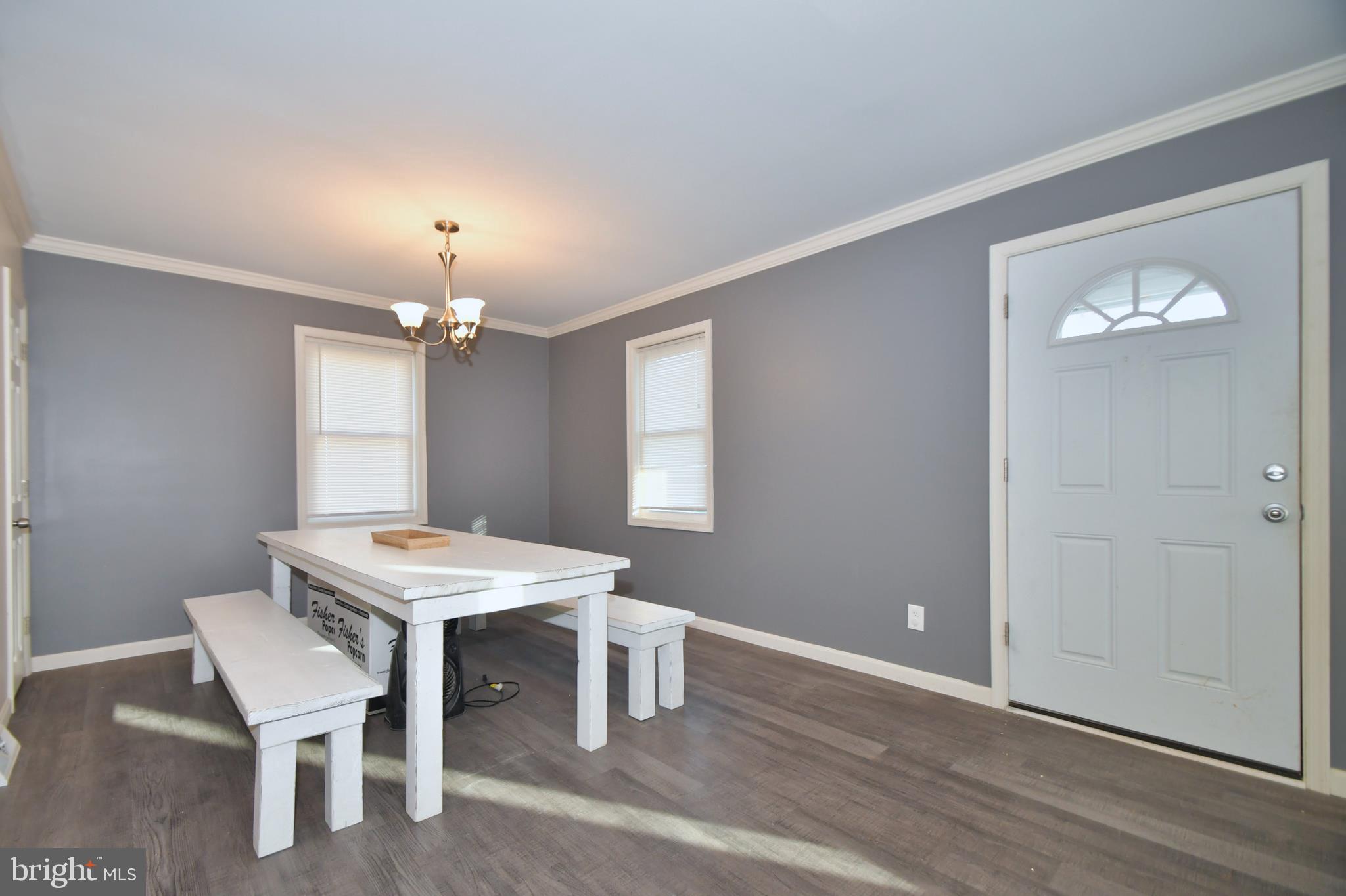 42 Ridgemoor Road Essex, MD 21221 - Photo 10 of 44 Dining Room
