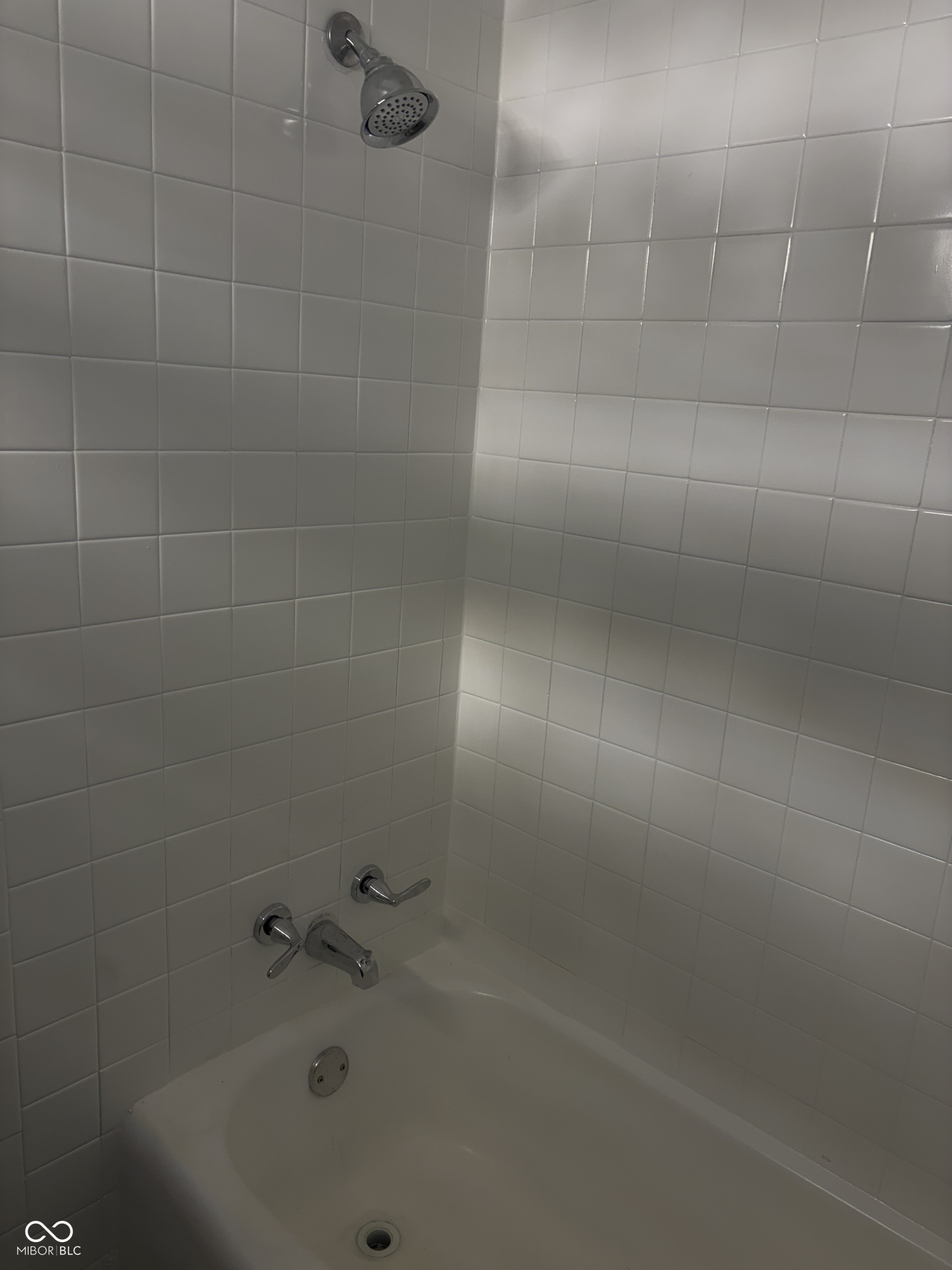 711 Howard Road Greenwood, IN 46142 - Photo 9 of 21 Gallery Image 9