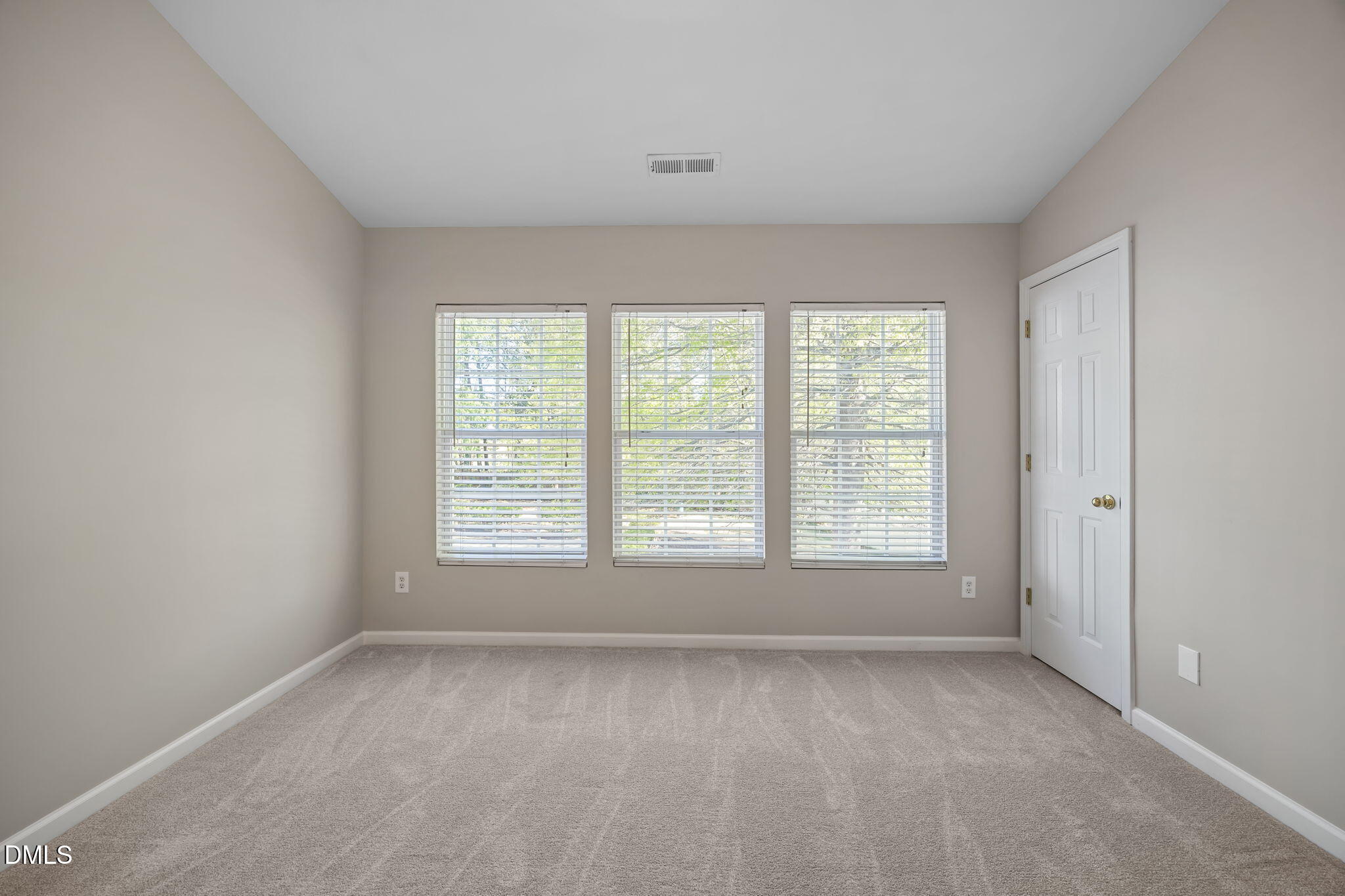 1703 Sorrell Brook Way Raleigh, NC 27609 - Photo 21 of 29 43-web-or-mls-IMG_6270