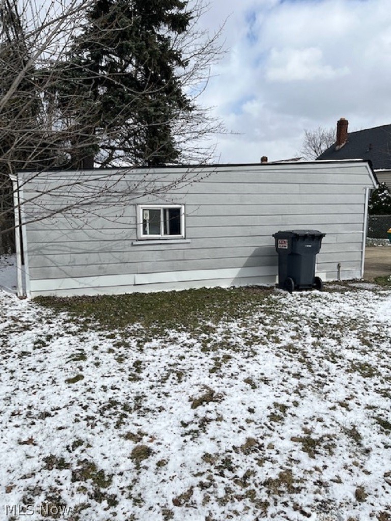 5670 Sunny Lane Road Maple Heights, OH 44137 - Photo 23 of 24 Garage Side View