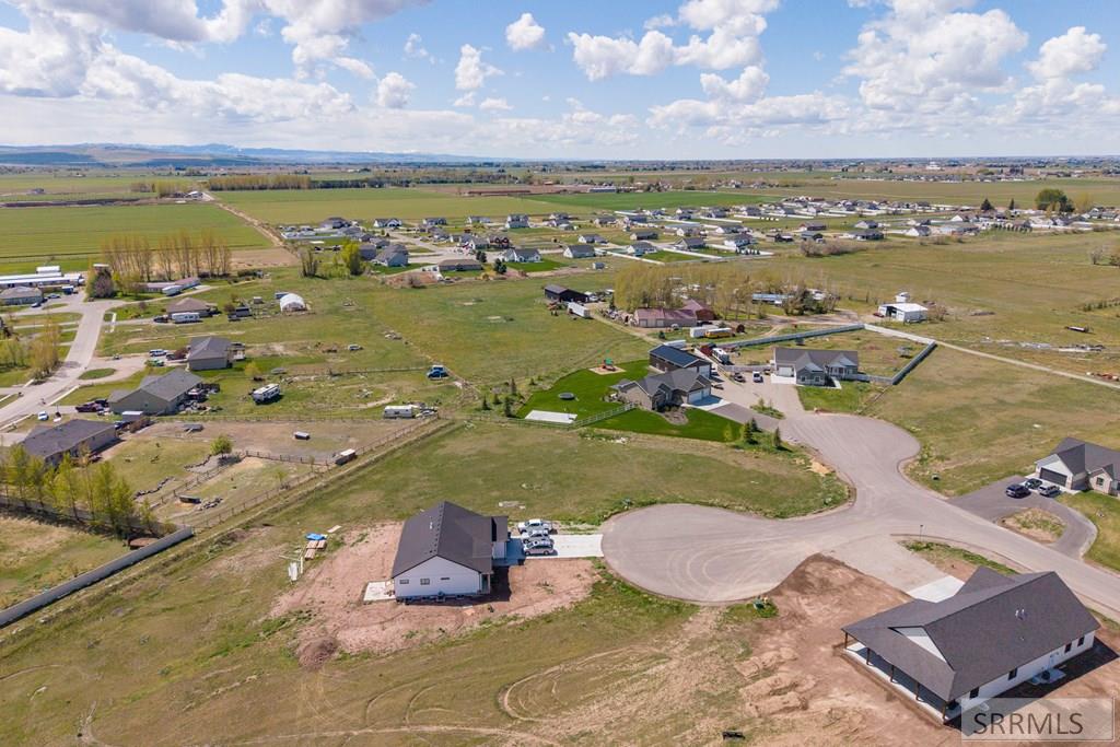 4046 North 4046 East Rigby, ID 83442 - Photo 2 of 18