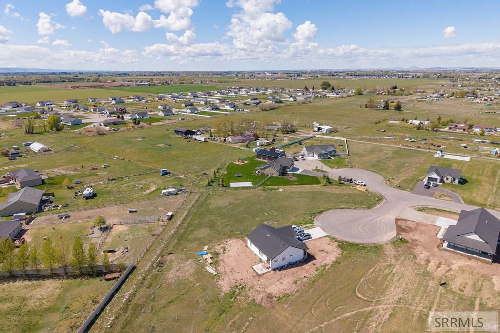 4046 North 4046 East Rigby, ID 83442 - Photo 3 of 18