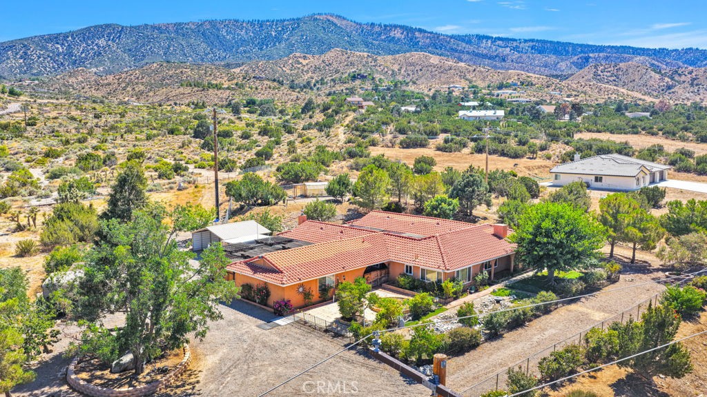 9072 Green Road Pinon Hills, CA 92372 - Photo 68 of 70