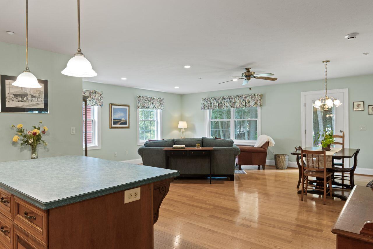 330 Main Street, Unit 4 Cumberland, ME 04021 - Photo 20 of 45 20260714KJ-72025