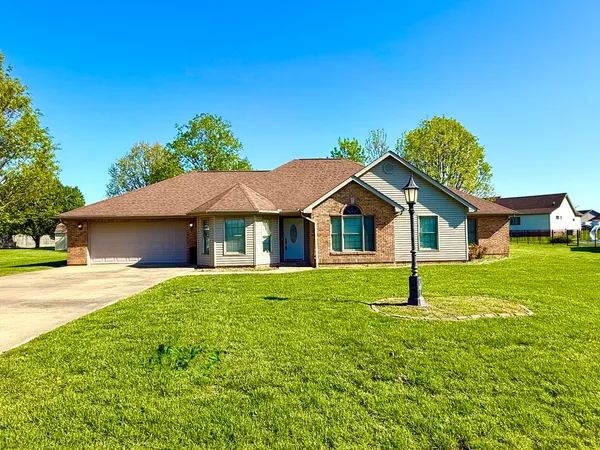 $255,000 | 404 Bogie Drive, Herrin, IL 62948