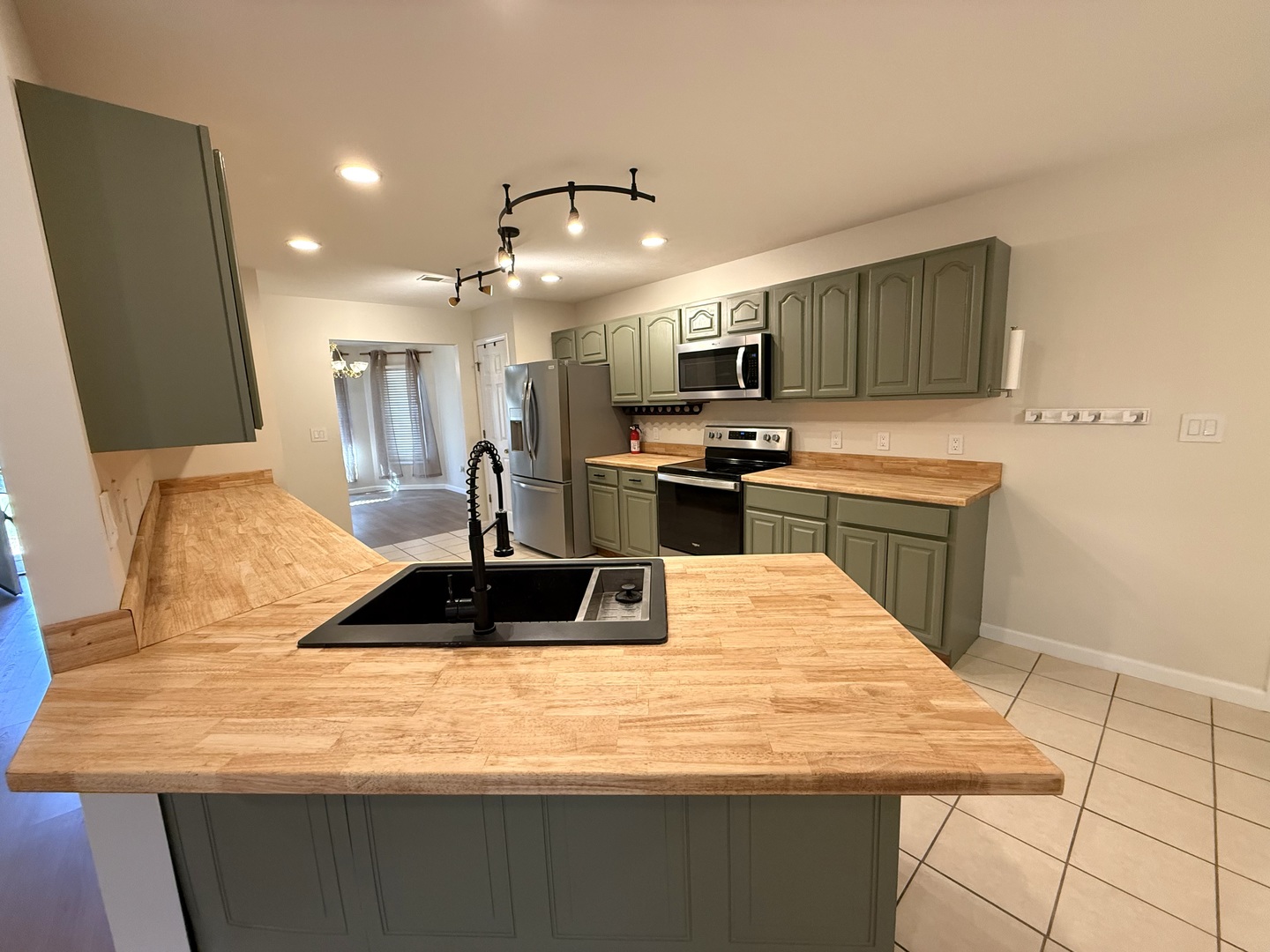 404 Bogie Drive Herrin, IL 62948 - Photo 6 of 20