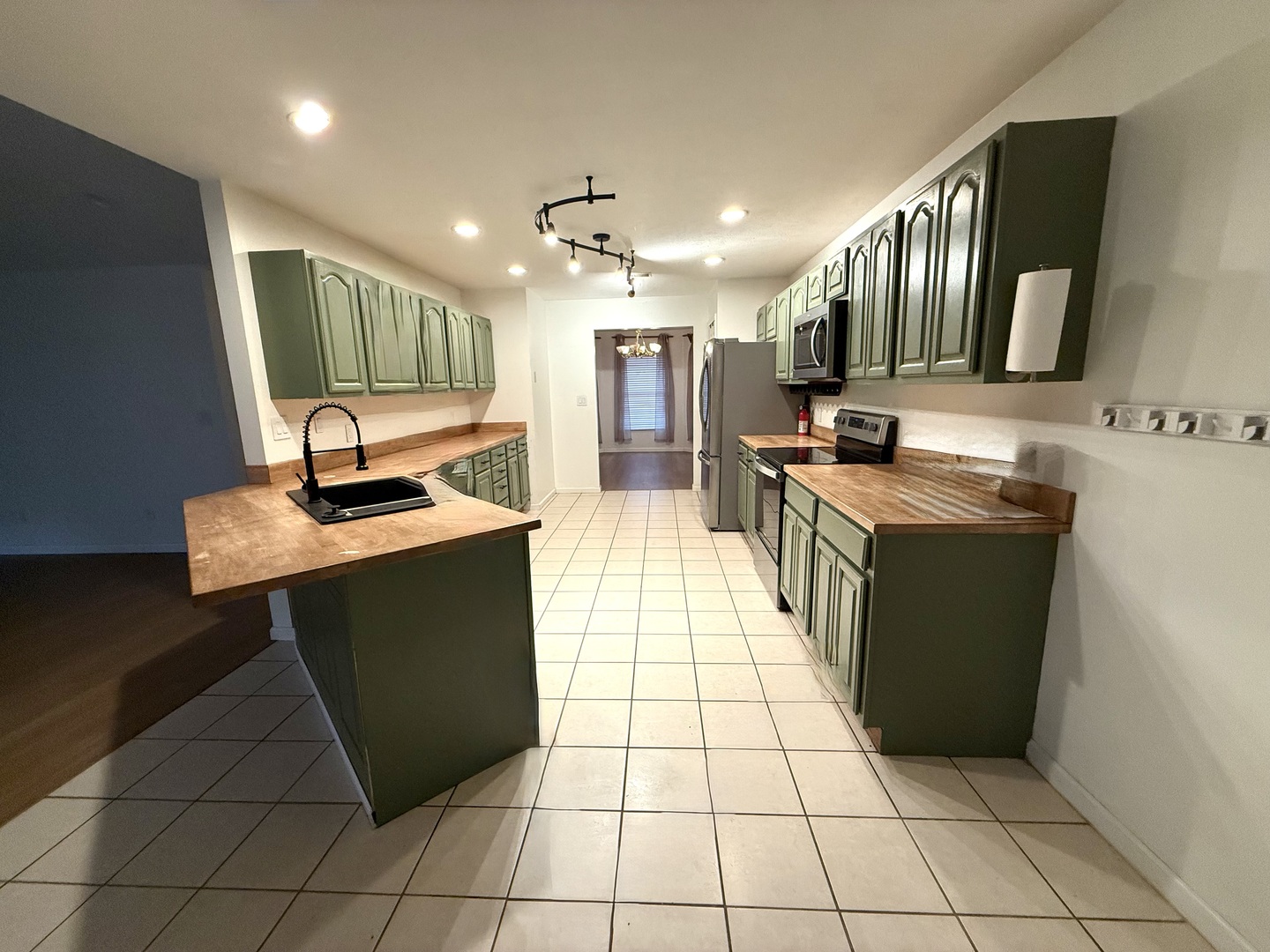 404 Bogie Drive Herrin, IL 62948 - Photo 6 of 21