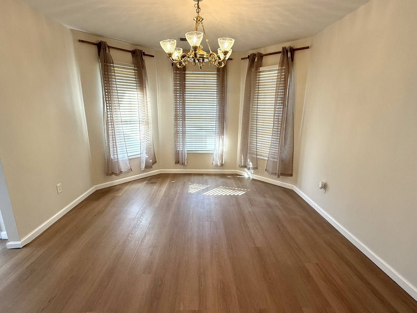 404 Bogie Drive Herrin, IL 62948 - Photo 8 of 20