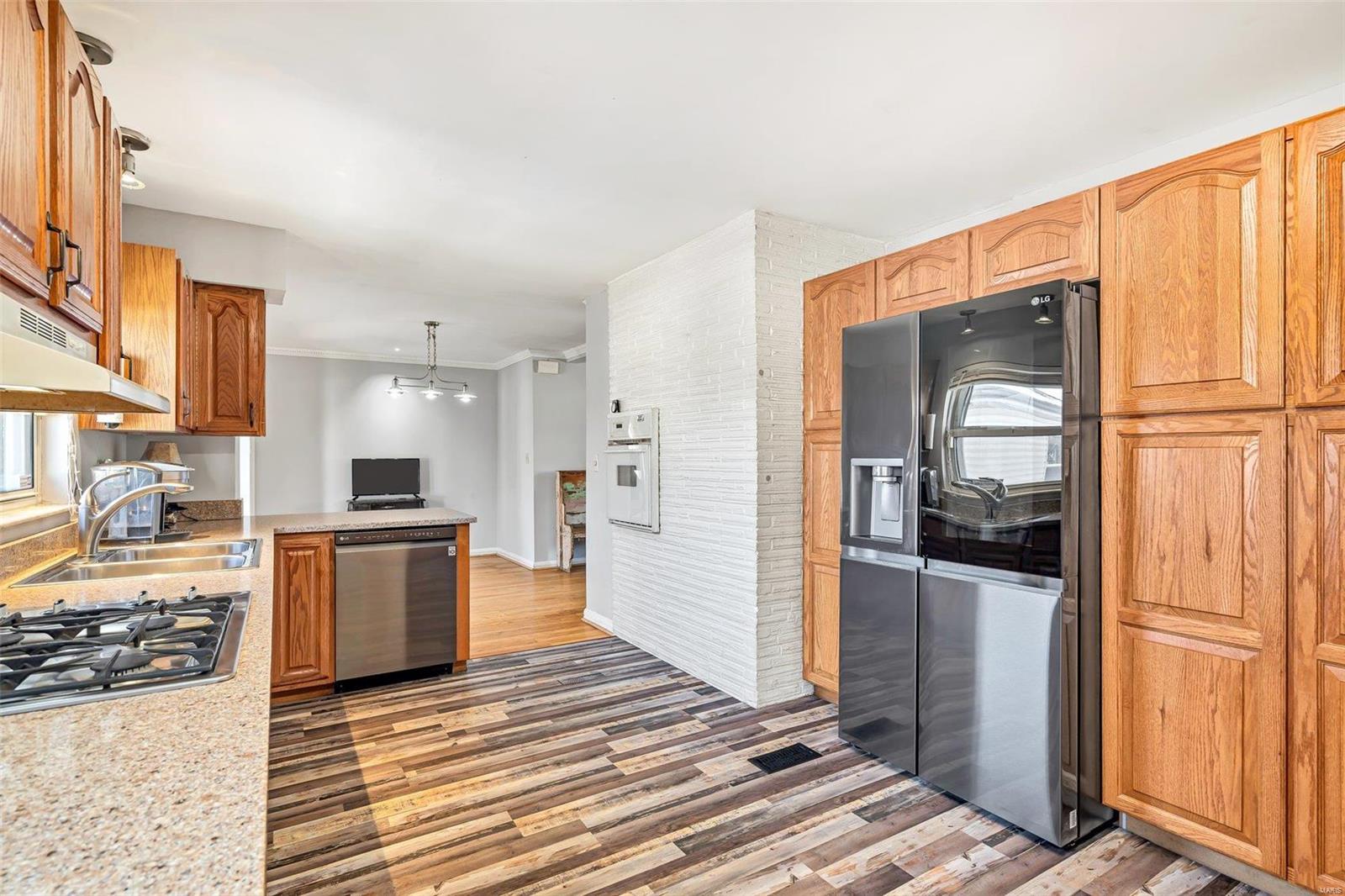 5524 Kerth Road St. Louis, MO 63128 - Photo 11 of 33 Gallery Image 11