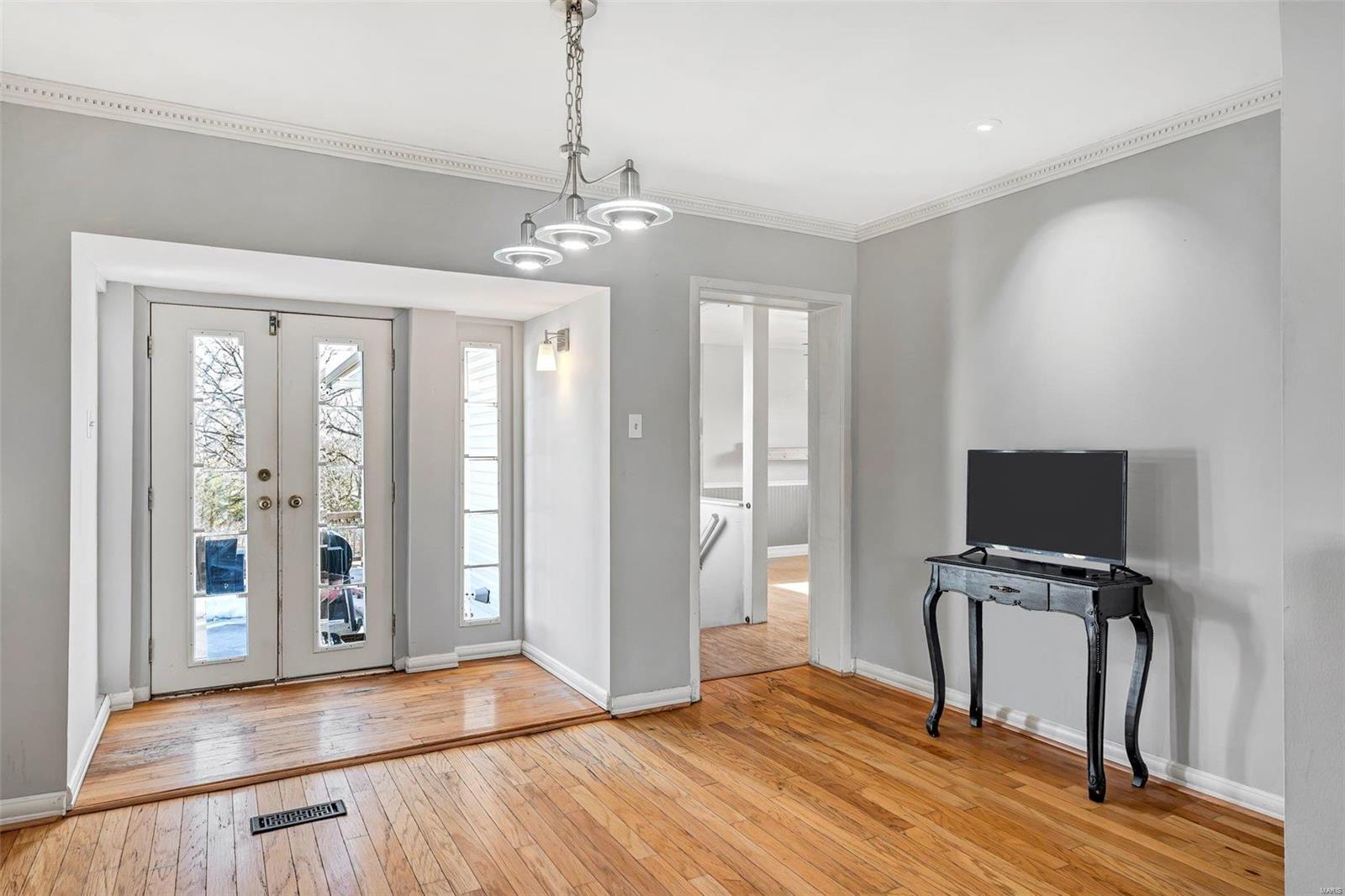5524 Kerth Road St. Louis, MO 63128 - Photo 8 of 33 Gallery Image 8