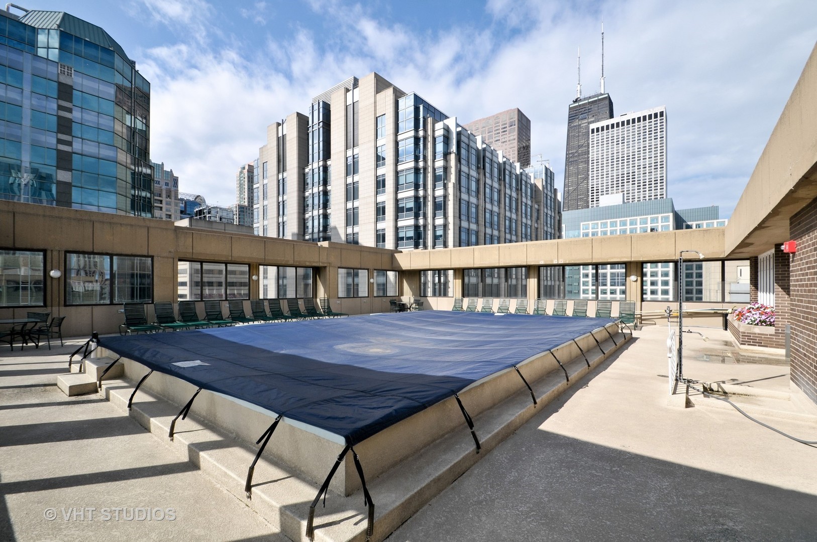 233 East Erie Street, Unit 2002 Chicago, IL 60611 - Photo 9 of 10