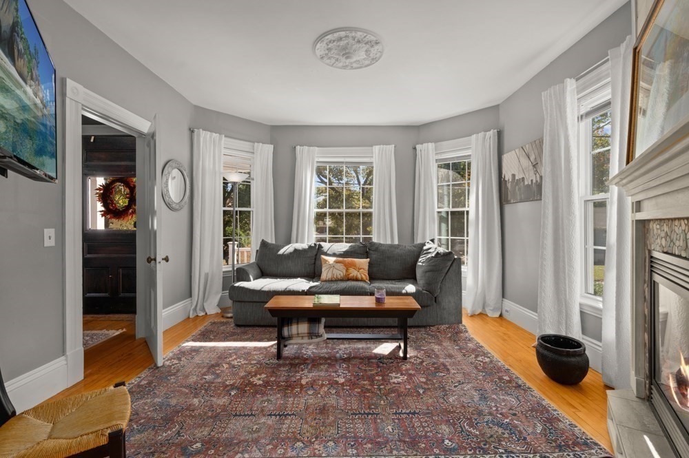 15 Perry Street Danvers, MA 01923 - Photo 17 of 42 Gallery Image 17