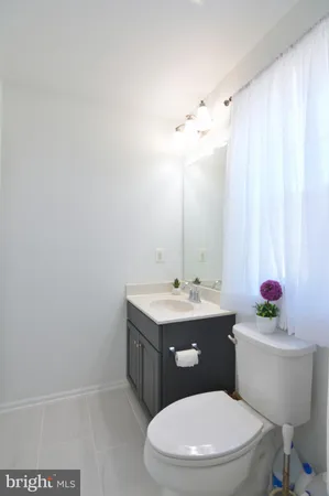 $482,500 | 3556 Woodlake Drive, Unit 17, Silver Spring, MD 20904