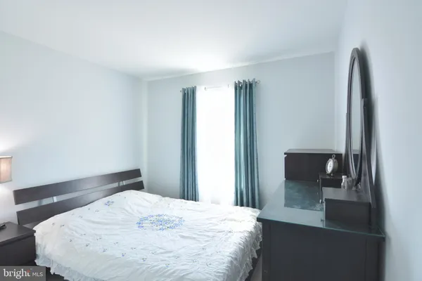 $482,500 | 3556 Woodlake Drive, Unit 17, Silver Spring, MD 20904