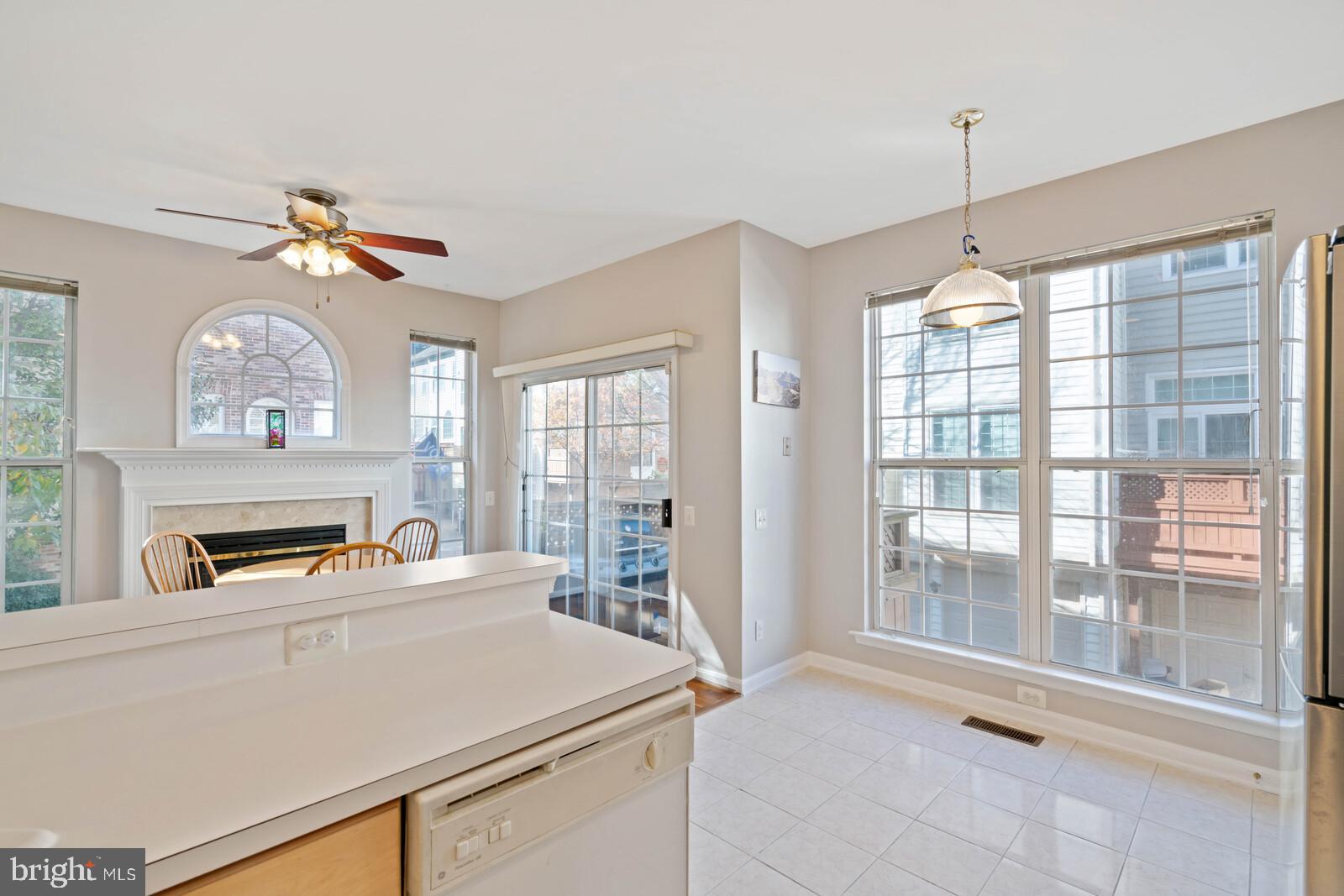 6027 Riddle Walk Alexandria, VA 22312 - Photo 13 of 33 Gallery Image 13